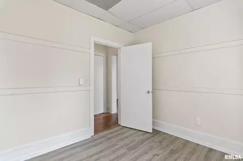 1221 E South Grand Ave, Springfield, IL 62703 photo 14