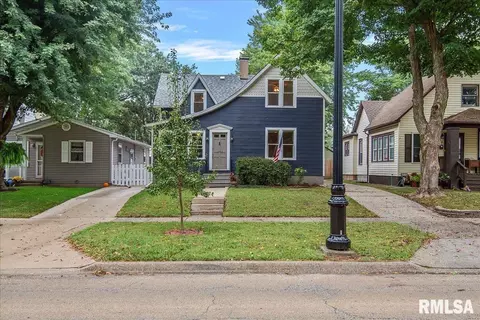 1043 N 6th St, Springfield, IL 62702 photo 2
