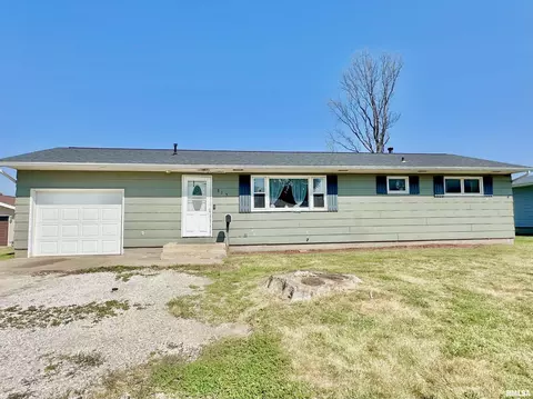 815 W Jackson St, Abingdon, IL 61410