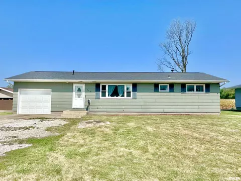 815 W Jackson St, Abingdon, IL 61410 photo 3