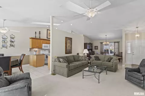 7209 Piper Glen Dr, Springfield, IL 62711 photo 8