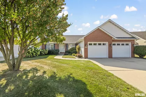 7209 Piper Glen Dr, Springfield, IL 62711 photo 2
