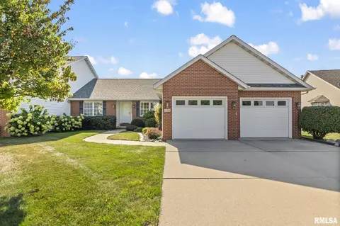 7209 Piper Glen Dr, Springfield, IL 62711