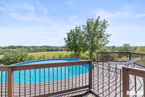 Exterior - 27919 Quarton Rd, Palmyra, IL 62674 photo 9 of 11