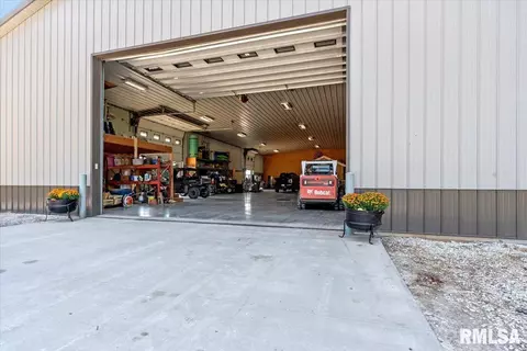 Other - 27919 Quarton Rd, Palmyra, IL 62674 photo 18 of 37