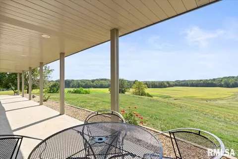 Exterior - 27919 Quarton Rd, Palmyra, IL 62674 photo 2 of 11