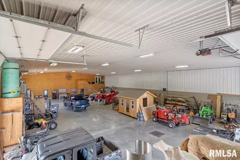Other - 27919 Quarton Rd, Palmyra, IL 62674 photo 17 of 37
