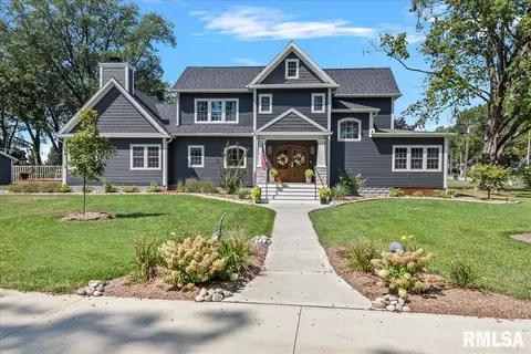 322 W Main St, Rochester, IL 62563