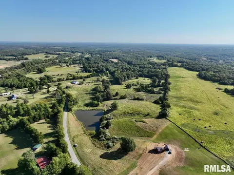 3465 Friendship Loop Loop, Goreville, IL 62939
