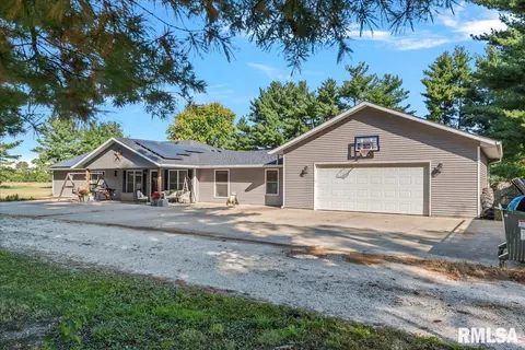 2623 Hilltop Rd, Springfield, IL 62712 photo 3
