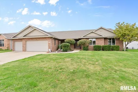Exterior - 3541 Sandwood Dr, Springfield, IL 62707 photo 2 of 6