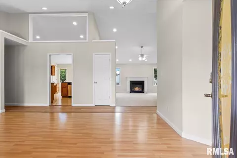 Other - 3541 Sandwood Dr, Springfield, IL 62707 photo 3 of 14