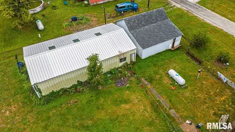 136 Locust Ave, Cornland, IL 62519 photo 28