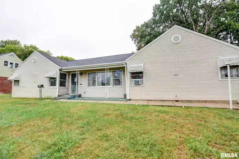 604 E 6th St, Pana, IL 62557 photo 40