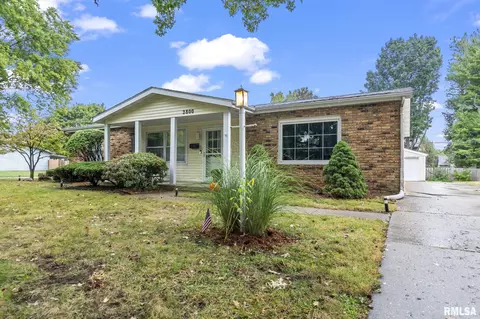 2800 Arlington Dr, Springfield, IL 62704 photo 3