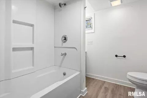 109 W Kimble St, Springfield, IL 62703 photo 27