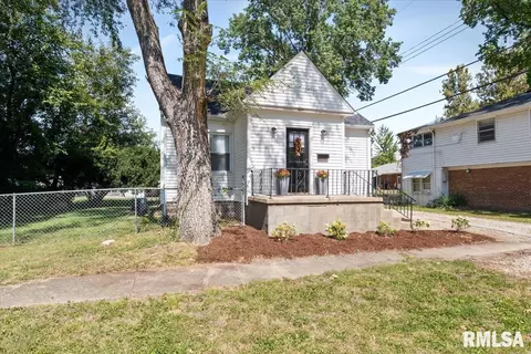 109 W Kimble St, Springfield, IL 62703 photo 3