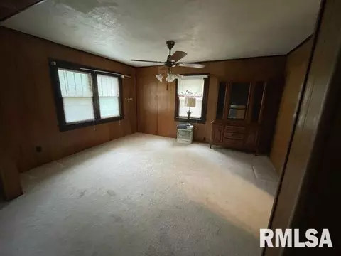 2908 S 13th St, Springfield, IL 62703 photo 6