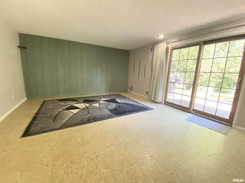 842 Roanoke Dr, Springfield, IL 62702 photo 17
