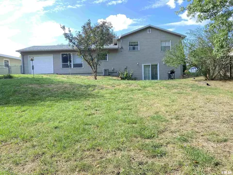 842 Roanoke Dr, Springfield, IL 62702 photo 23