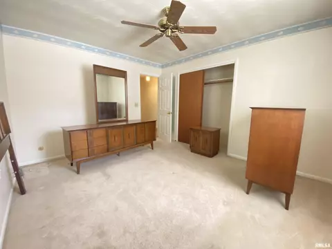 842 Roanoke Dr, Springfield, IL 62702 photo 10