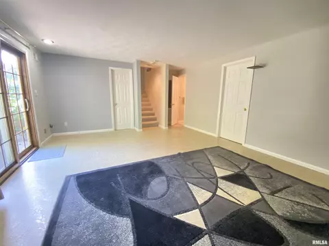 842 Roanoke Dr, Springfield, IL 62702 photo 18