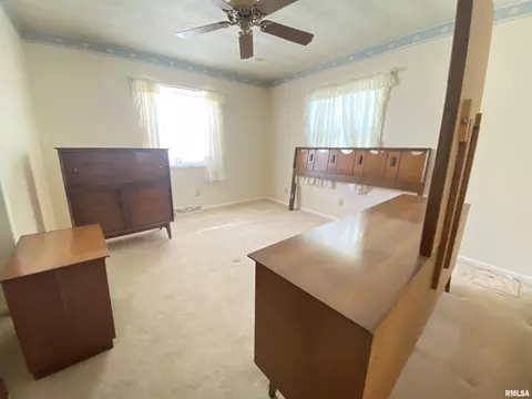 842 Roanoke Dr, Springfield, IL 62702 photo 9