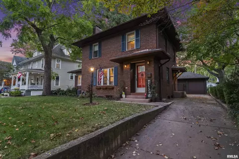 841 S Park Ave, Springfield, IL 62704 photo 5
