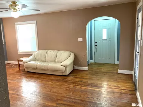 1231 Rutledge St, Springfield, IL 62702 photo 12