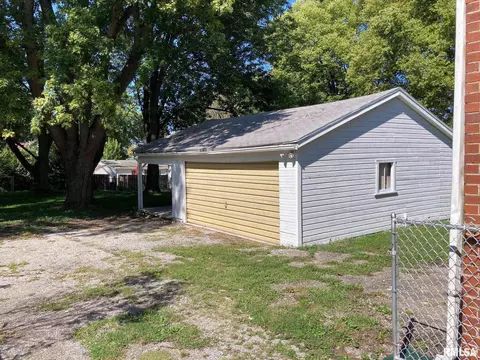 1231 Rutledge St, Springfield, IL 62702 photo 3