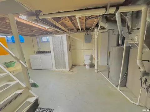 618 Wood Ave, Springfield, IL 62702 photo 10