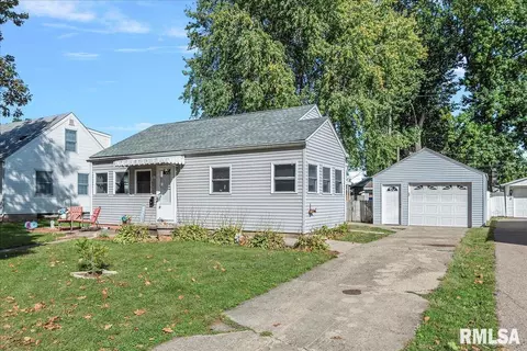 2060 Marland St, Springfield, IL 62702 photo 4