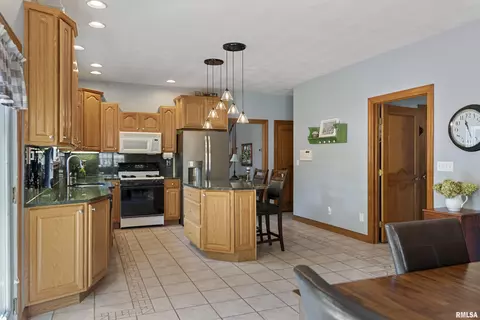 2500 Sage Ln, Springfield, IL 62711 photo 17