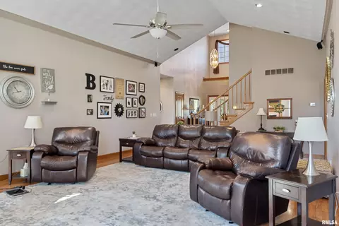 2500 Sage Ln, Springfield, IL 62711 photo 12