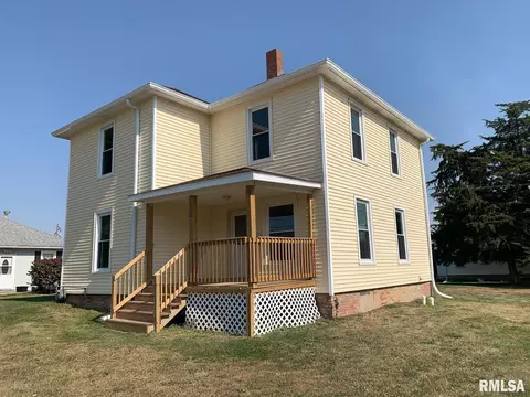 210 SE 7th Ave, Aledo, IL 61231
