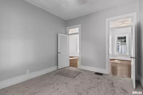 1501 S College St, Springfield, IL 62704 photo 24