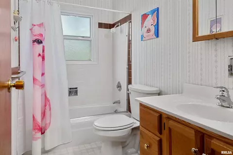 180 Archer Ave, Springfield, IL 62704 photo 18