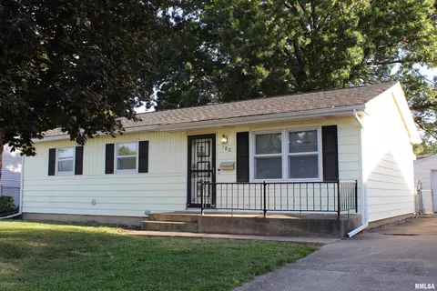 180 Archer Ave, Springfield, IL 62704