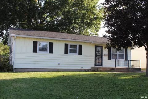 180 Archer Ave, Springfield, IL 62704 photo 2