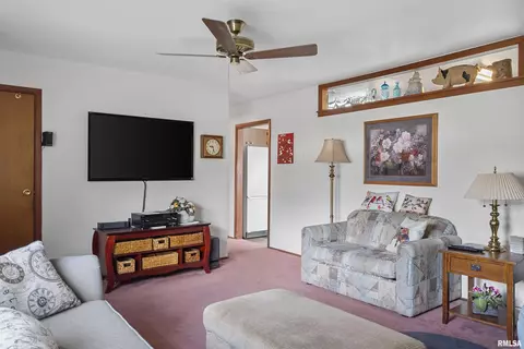 180 Archer Ave, Springfield, IL 62704 photo 7