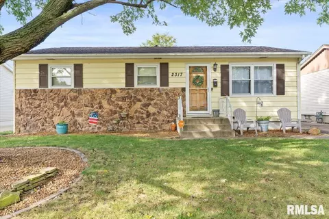 2317 Sutherland Rd, Springfield, IL 62702 photo 2