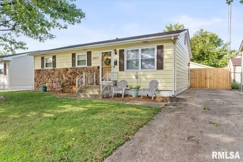 2317 Sutherland Rd, Springfield, IL 62702 photo 4