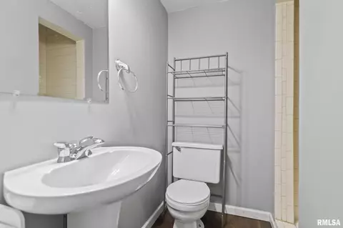 1328 W Edwards St, Springfield, IL 62704 photo 33