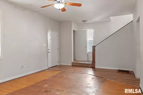 Living - 1926 S 4th St, Springfield, IL 62703 photo 2 of 2