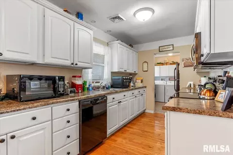 1620 N Springfield St, Virden, IL 62690 photo 14