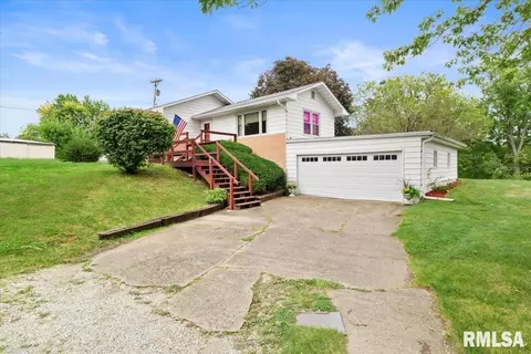 3 Palomino Rd, Springfield, IL 62702 photo 2