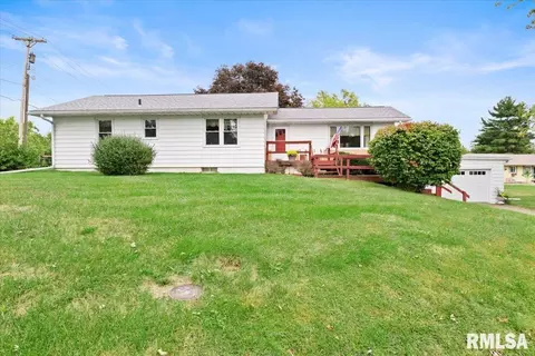 3 Palomino Rd, Springfield, IL 62702