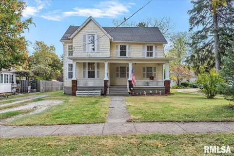 230 Caldwell St, Jacksonville, IL 62650