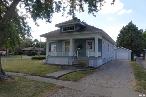 752 Lombard St, Galesburg, IL 61401