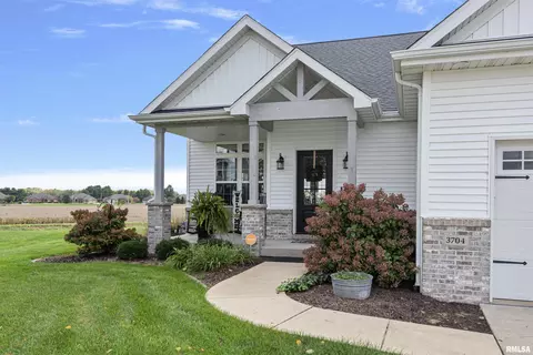 3704 Sugar Loaf Dr, Springfield, IL 62711 photo 3